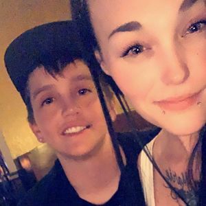 Meet your Posher, Jena